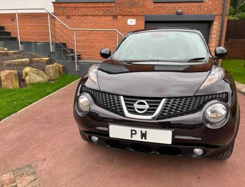 NISSAN JUKE 1.6 DIG N TEC 5 DOOR MANUAL. ONLY 3,400 MILES. 1 OWNER  FULL DEALER SERVICE HISTORY NOW SOLD